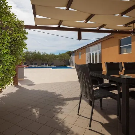 Villa Mirjana In Banjole Βίλα *
