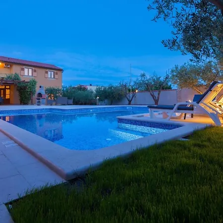 Villa Mirjana In Banjole Βίλα
